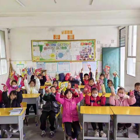 “疫情”别恋 温暖再现