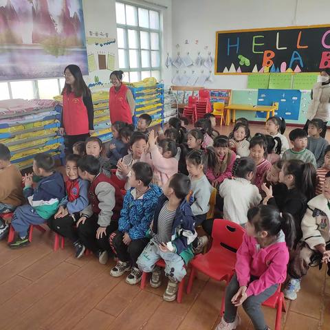 小水滴，大世界——万安镇“世界水日”主题志愿服务活动