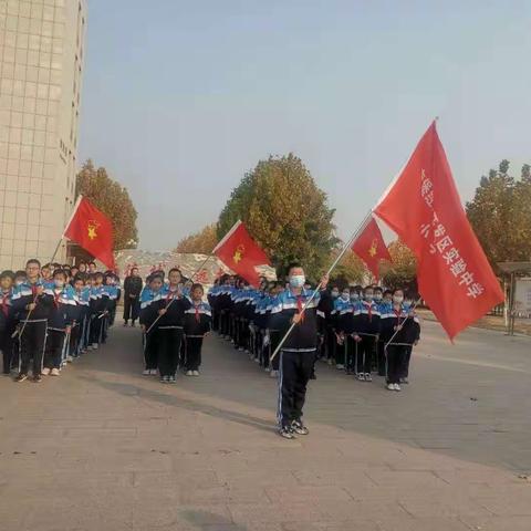 南堡实小走进消防大队，零距离学习消防知识