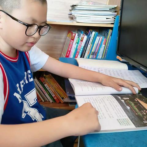 东盛小学四年八班门冠宇《家庭读书会》第174期