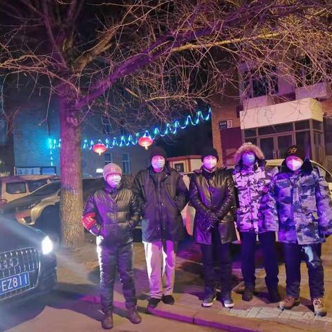 不忘初心的检测中心党员们