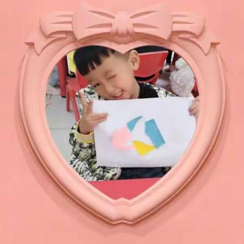 小太阳幼儿园小中班快乐一周