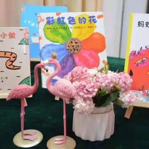 【悦读悦成长】展旦召苏木中心幼儿园—故事分享《三只小猪盖房子》