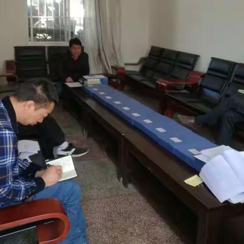 高大中心小学教育均衡发展工作推进会