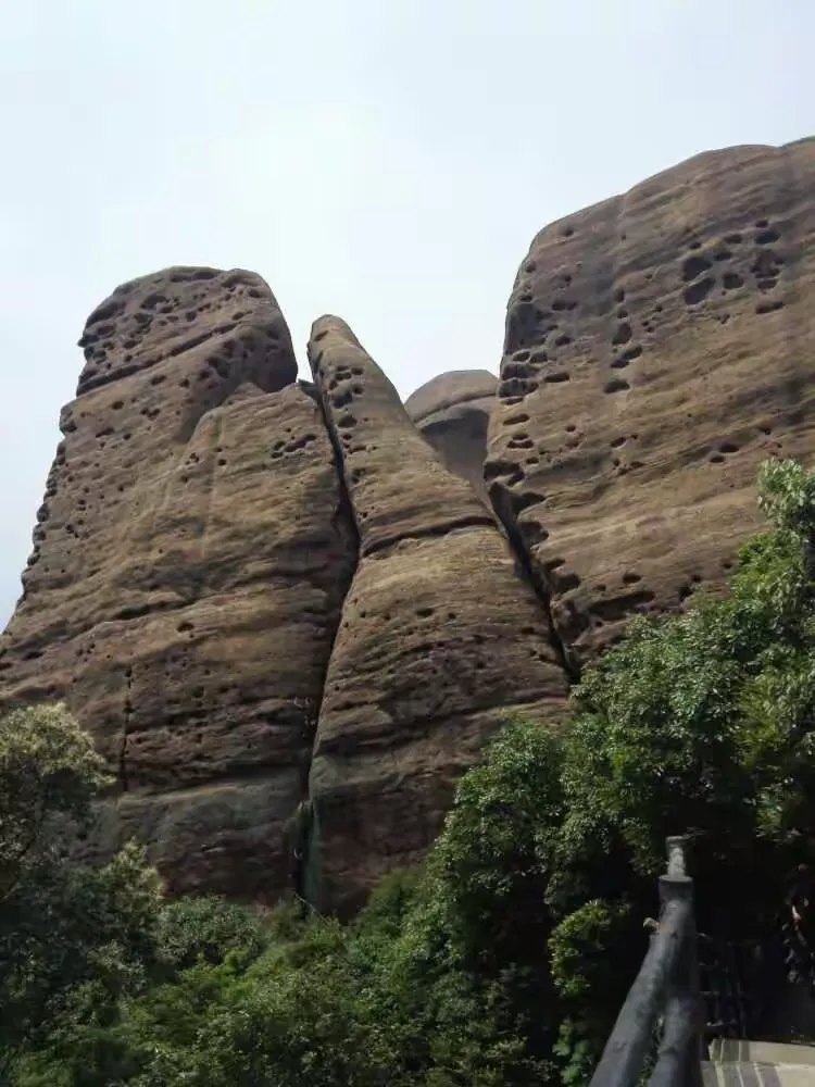 江西上饶弋阳龟峰