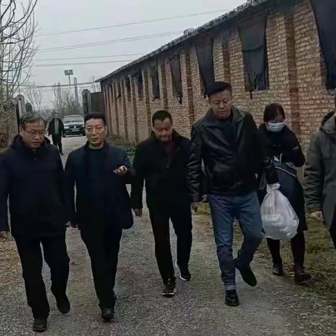 市动物卫生与屠宰管理中心来我区开展畜产品质量安全监测工作