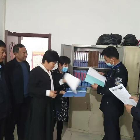 【武乡车管】五一前夕排查客运企业安全隐患，确保人民群众平安过节