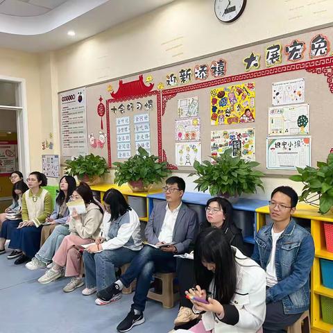 教而不研则浅，研而不教则空。——记荣光学校语文组2023年第六次教研活动。