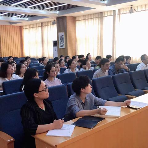 【荣光在线】荣光“三有课堂”的实践真知—记新青年班第二次培训