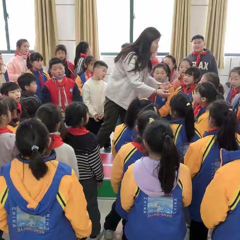 “合你同乐，唱响未来”🎶———亳州市第一小学金色童年合唱社团