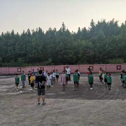 “光盘行动，拒绝浪费”—田畈街镇葛田小学开展“光盘行动，从我做起”主题教育活动