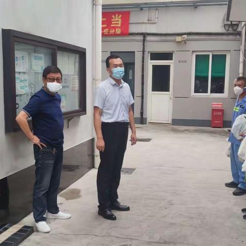 街道领导慰问，关爱环卫工人