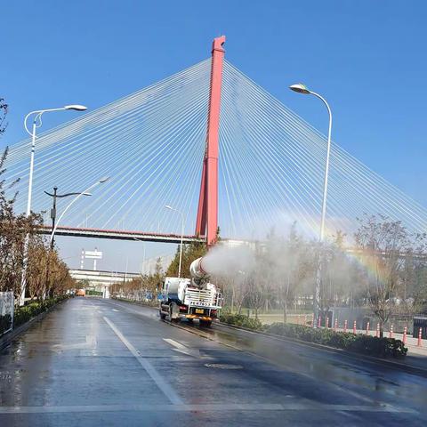 齐心护航进博会 环卫助力在行动