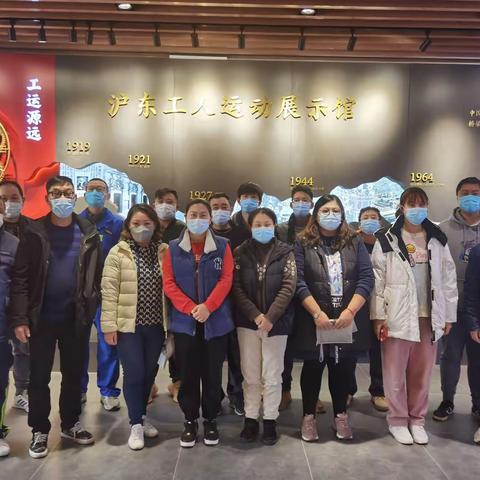 学习时代楷模  弘扬榜样精神