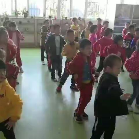 西华幼儿园林老师