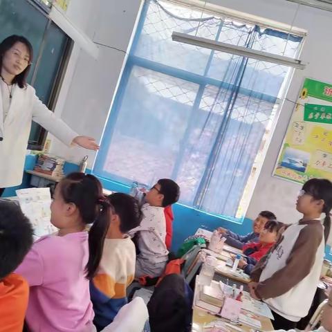 以研促教，共同成长——天宝学区五年级英语一 二单元集体备课教研活动掠影