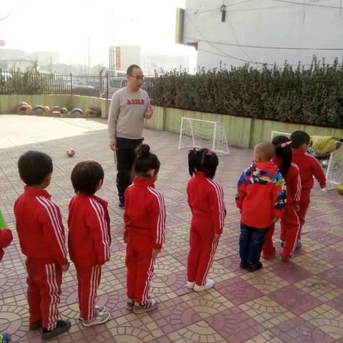 我们的第一节足球课⚽