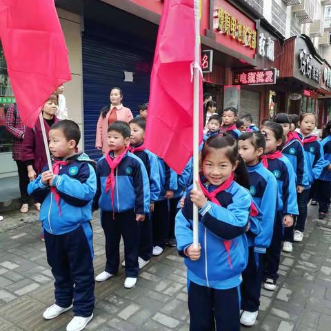 文明祭英烈 陈辉精神永不朽