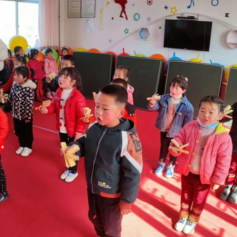 “爱在巨幼❤️快乐成长☀️”巨家中心幼儿园大二班第十二周精彩瞬间分享