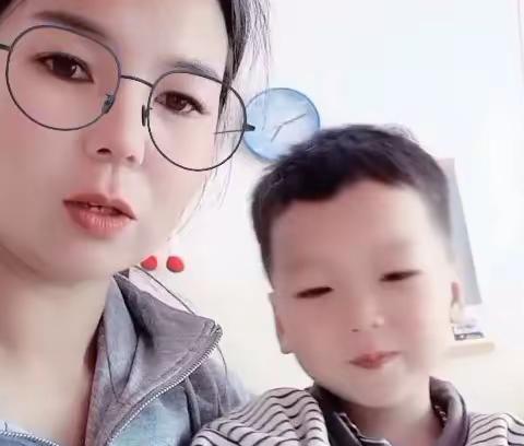 故事点亮童年，阅读伴我成长——保德县机关幼儿园绘本阅读视频推广（四）