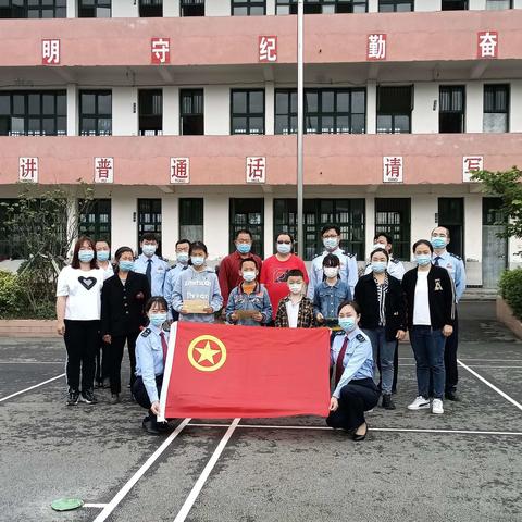 捐资助学       放飞梦想