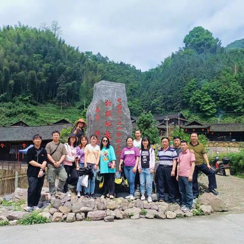 武溪小学:碗米溪，我们来了！