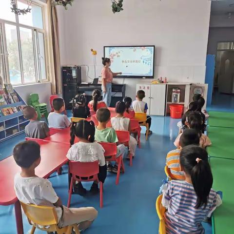 【三小幼儿园在行动】苗苗四班安全活动——《食品安全我懂得》