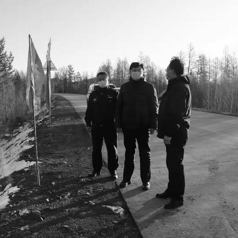 矿党委副书记、矿长张鹤松检查清明节期间防火工作