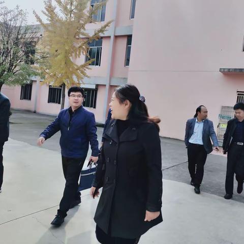 凝心聚力抓党建   不忘初心担使命 ——姚店子中心小学党建工作督查纪实