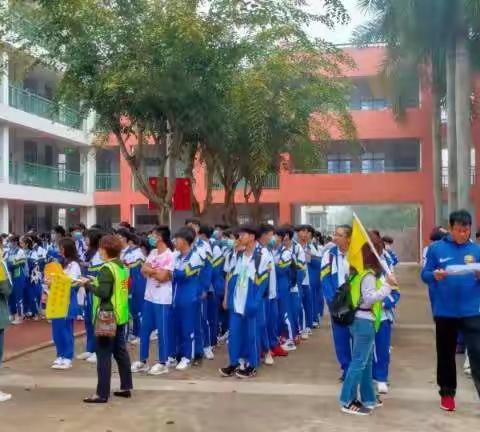 畅游椰子王国，感受家乡发展之美——记文昌华侨中学研学之旅