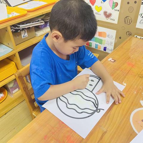 小二班主题一《我上幼儿园啦》2