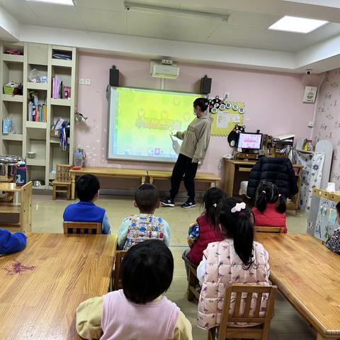 小二班《小汽车滴滴滴》3