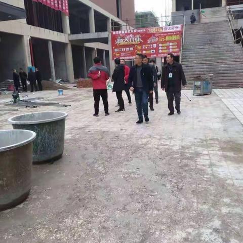 看到红袖章，百姓就放心｜ 让红袖章成为低庄人民身边的“平安符”