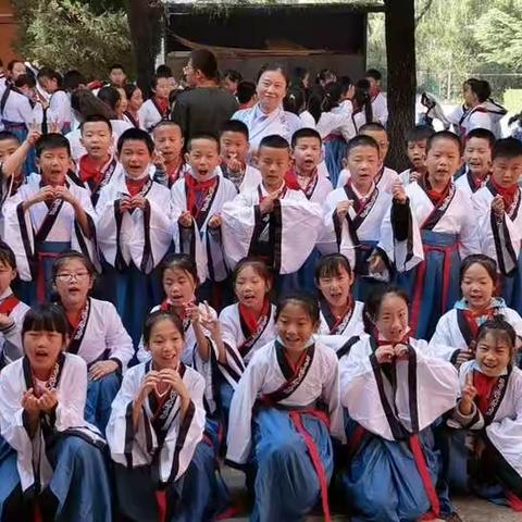 多彩课程        快乐实践——枣园学校三年级启航班综合实践活动纪实(二)