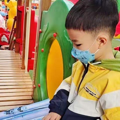 火青综幼儿园💒中三班💖“书香四月”爱上阅读