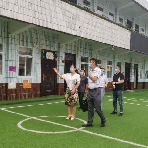 【二幼•快讯】市教育局领导莅临我园检查指导开学准备工作及学区学位调研工作