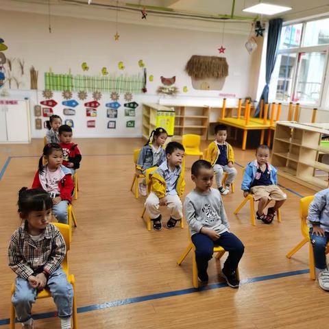 启贝幼儿园—小二班  开学第一天