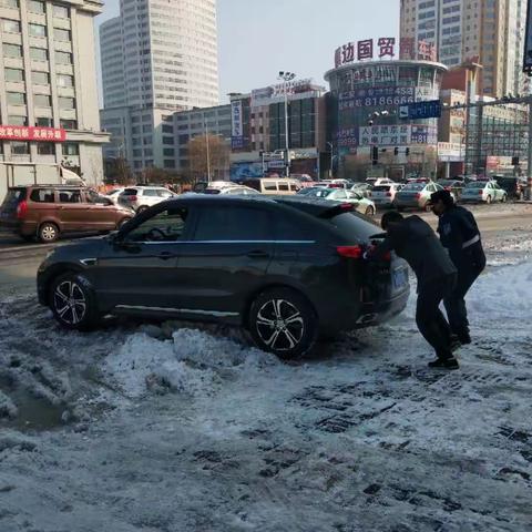 助人为乐暖人心