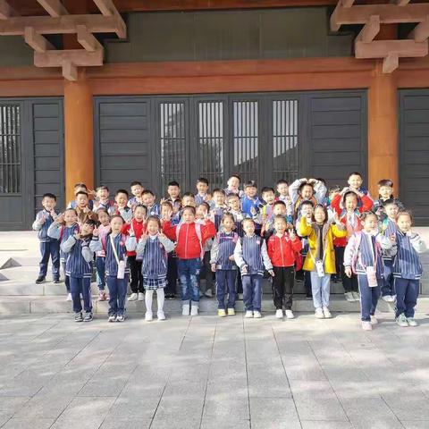 寻找秋天的印记——淮安市实验小学长征校区一年级2班秋季社会实践活动