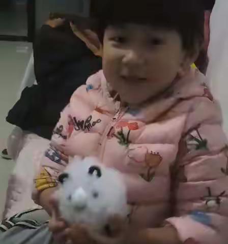 小小的脚印👣成长的足迹———艾森堡幼儿园哈佛一班郭子淇成长记录