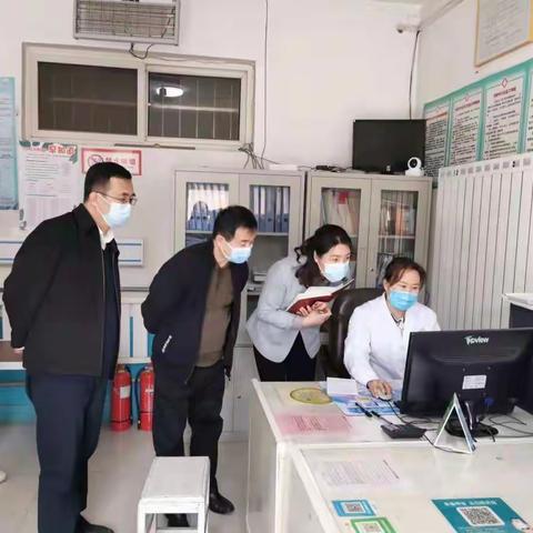 市督导组到市中区督导检查基层医疗机构医保基金使用管理问题排查整治工作