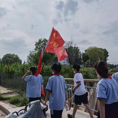 传承红色基因，喜迎二十大——矿区机关小学五零三班“游基地，学党史”实践活动纪实