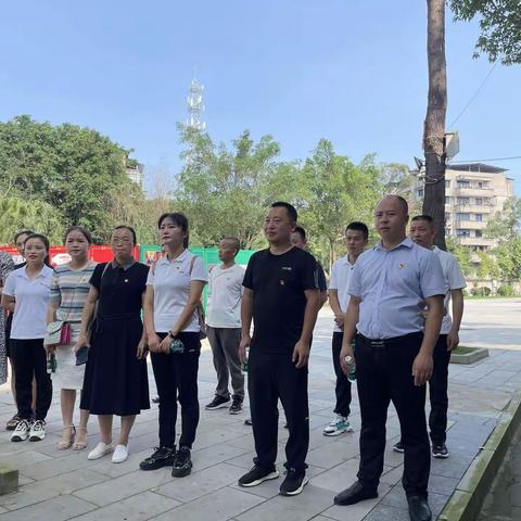 隆昌市普润镇周兴小学“喜迎二十大，永远跟党走”主题党日活动