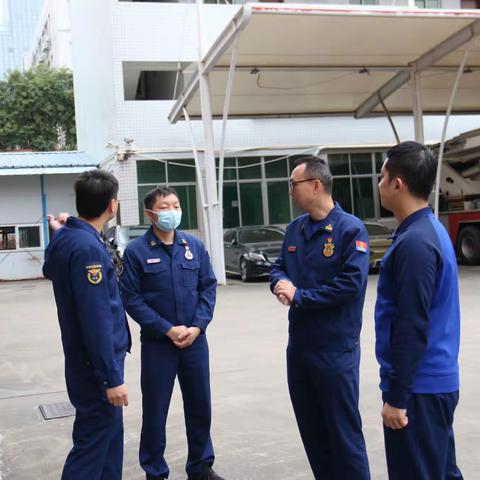 龙岗大队王新辉副大队长深入横岗消防救援站检查指导工作