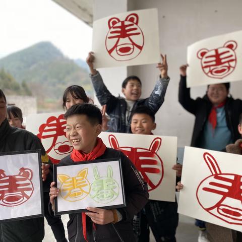 妙剪生花，传承民族技艺———巫山县龙骨坡小学2023剪纸坊掠影