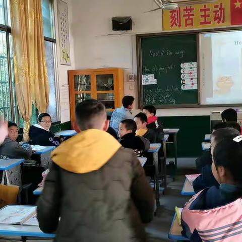 落实“双减”求实效       教学比武促提升——走马街镇中心学校小学英语组青年教师教学比武活动