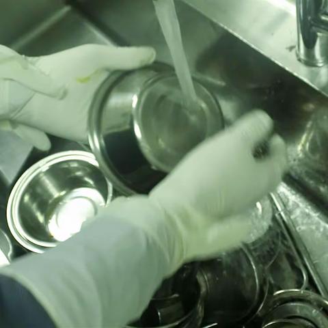 消毒供应中心器械清洗四部曲