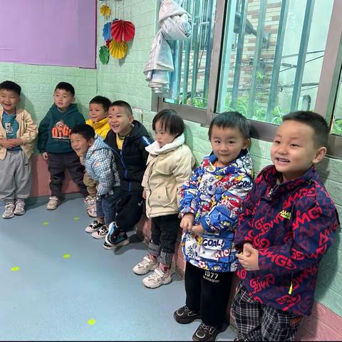 仁怀市迎奥幼儿园中班《体智能课》