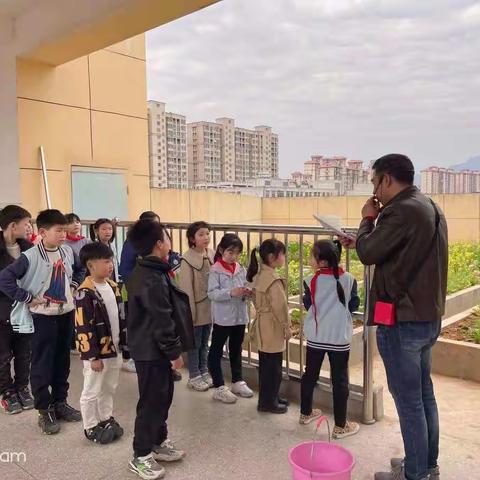 播撒汗水   收获快乐——嘉禾小学留守儿童劳动实践活动纪实