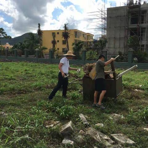 【三亚交通快讯】市交通战备器材管理中心持续发力 全面清理卫生死角